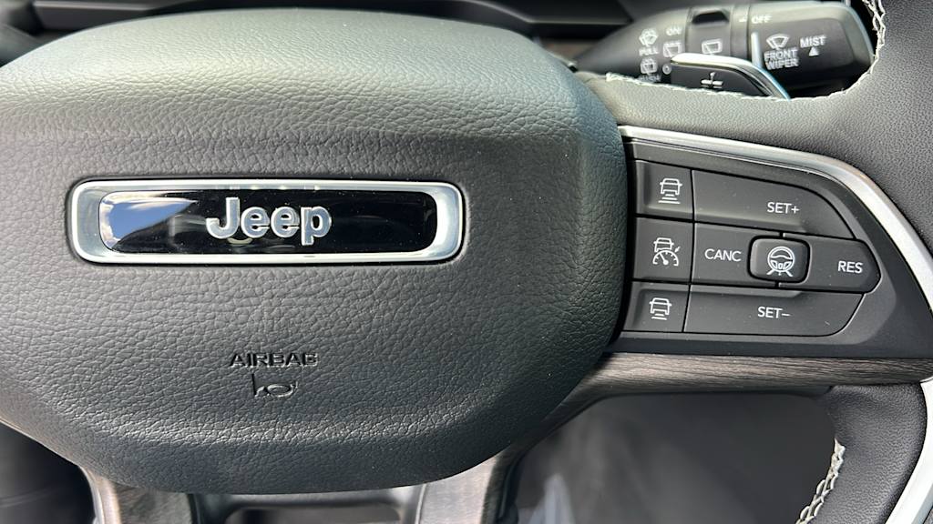 Thumbnail: 2026 Jeep Grand Cherokee - 27