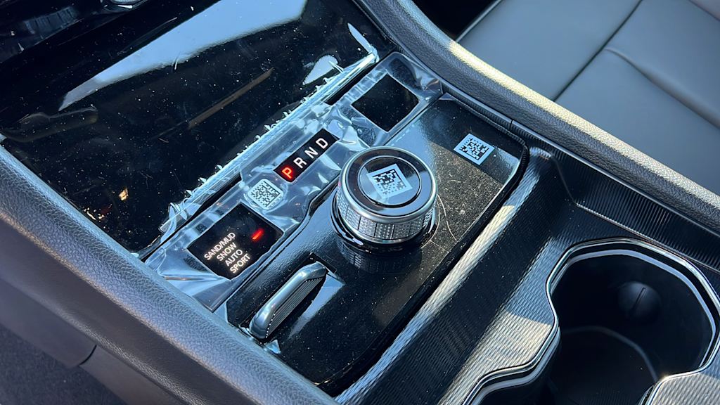 Thumbnail: 2026 Jeep Grand Cherokee - 15