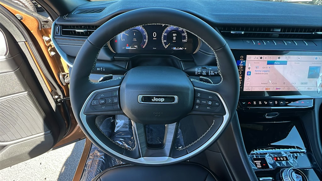 Thumbnail: 2026 Jeep Grand Cherokee - 9