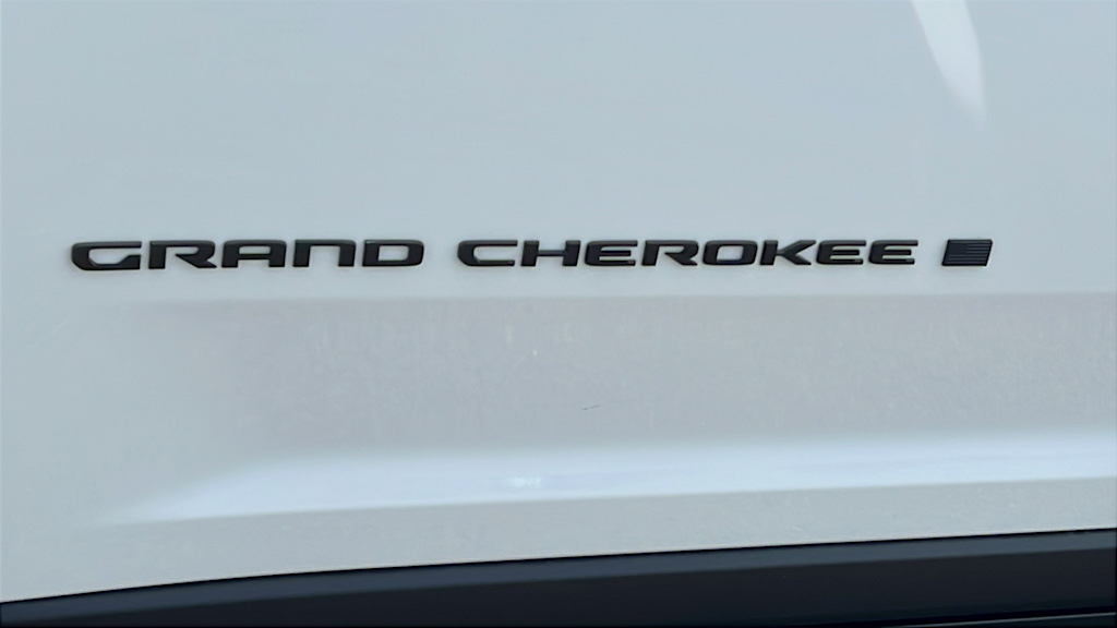Thumbnail: 2026 Jeep Grand Cherokee - 7
