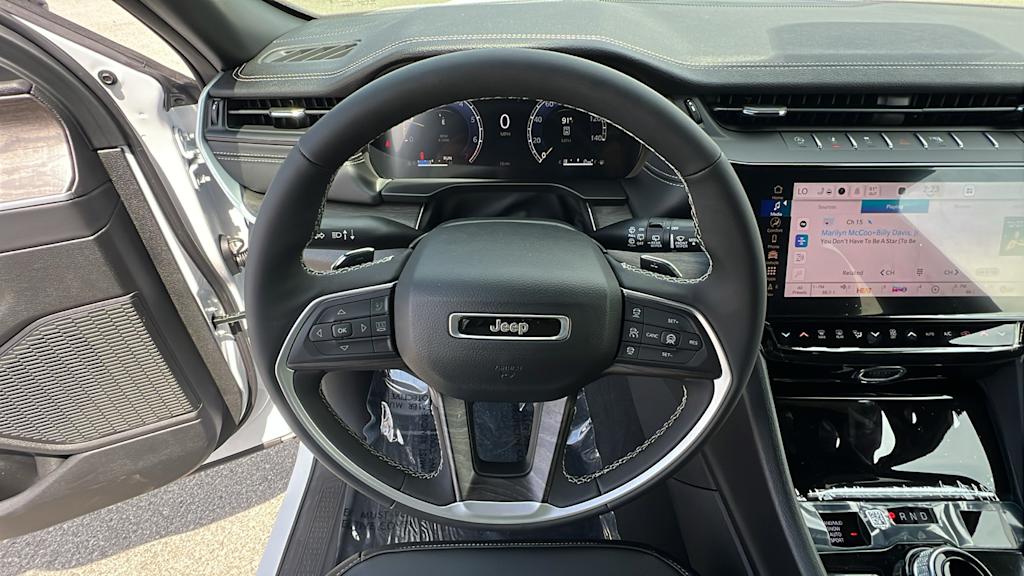 Thumbnail: 2026 Jeep Grand Cherokee - 13