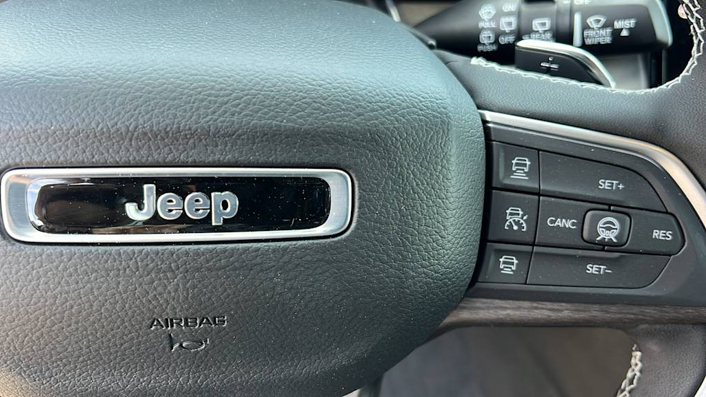 Thumbnail: 2026 Jeep Grand Cherokee - 26
