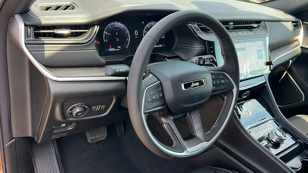 Thumbnail: 2026 Jeep Grand Cherokee - 2