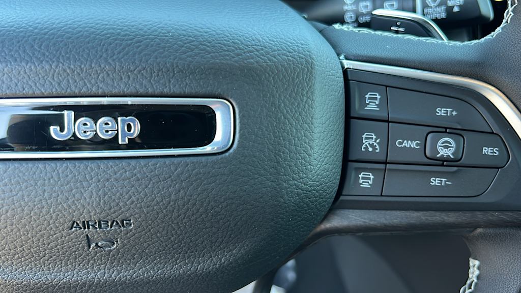Thumbnail: 2026 Jeep Grand Cherokee - 26