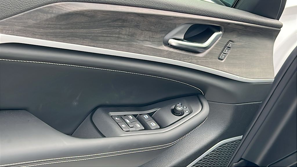 Thumbnail: 2026 Jeep Grand Cherokee - 28