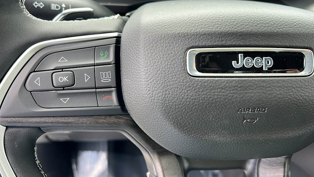 Thumbnail: 2026 Jeep Grand Cherokee - 26