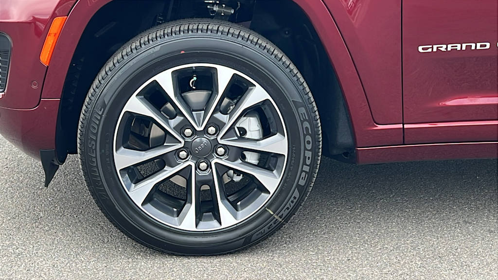 Thumbnail: 2025 Jeep Grand Cherokee - 7