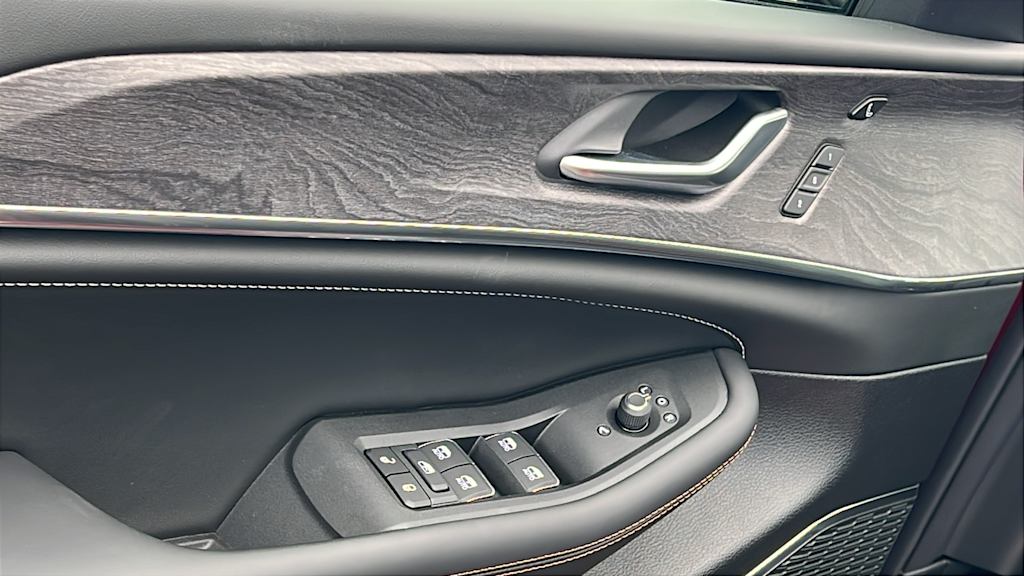 Thumbnail: 2025 Jeep Grand Cherokee - 27