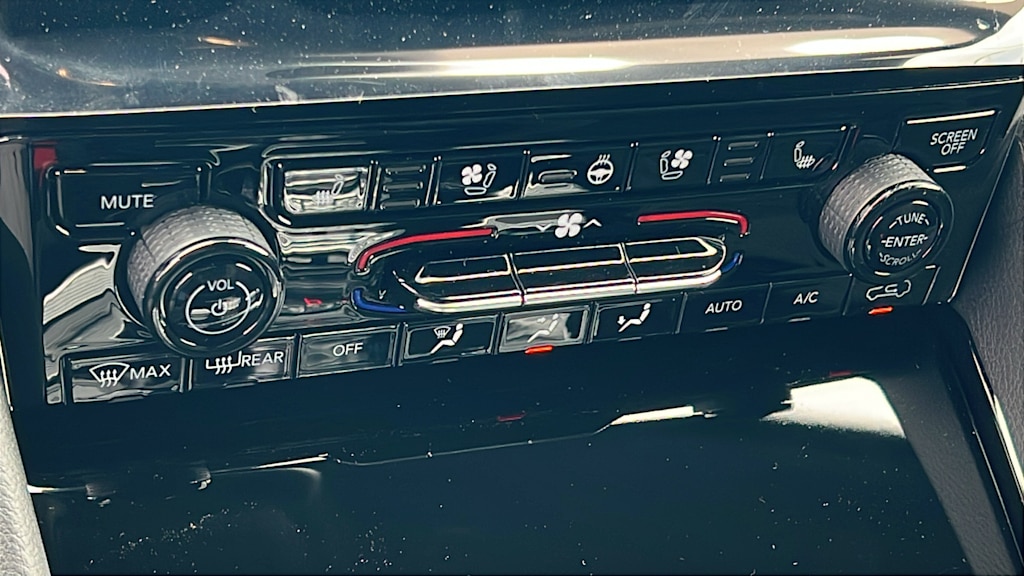 Thumbnail: 2025 Jeep Grand Cherokee - 22