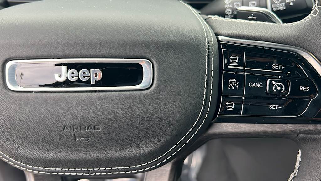 Thumbnail: 2025 Jeep Grand Cherokee - 26