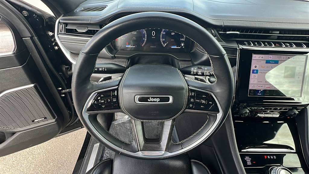 Thumbnail: 2022 Jeep Grand Cherokee - 9