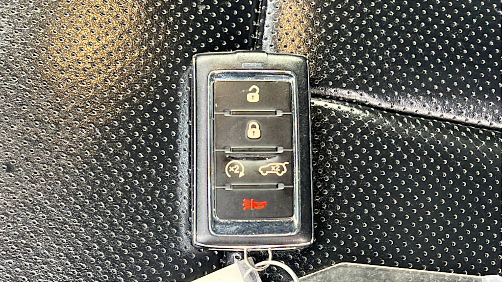 Thumbnail: 2022 Jeep Grand Cherokee - 16