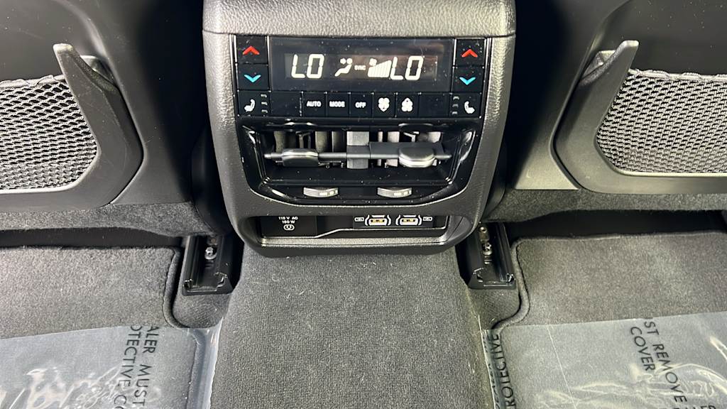 Thumbnail: 2022 Jeep Grand Cherokee - 27