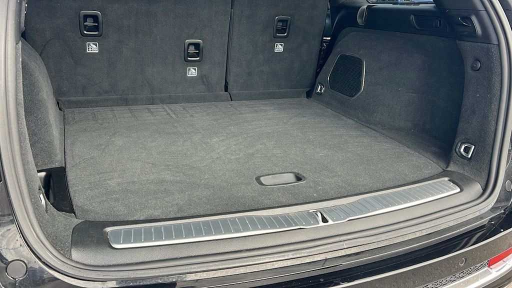 Thumbnail: 2022 Jeep Grand Cherokee - 28