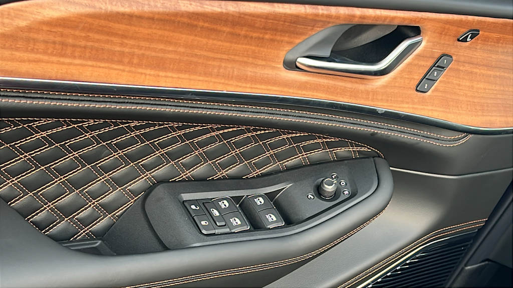 Thumbnail: 2025 Jeep Grand Cherokee - 27