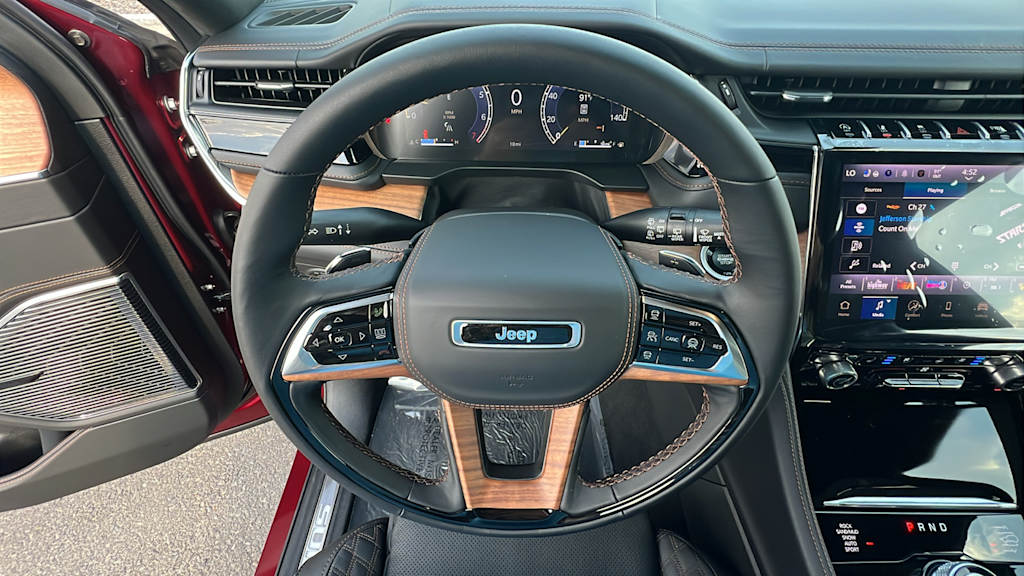 Thumbnail: 2025 Jeep Grand Cherokee - 9