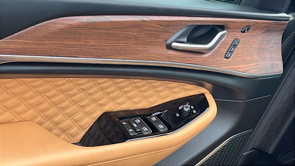 Thumbnail: 2023 Jeep Grand Cherokee - 28