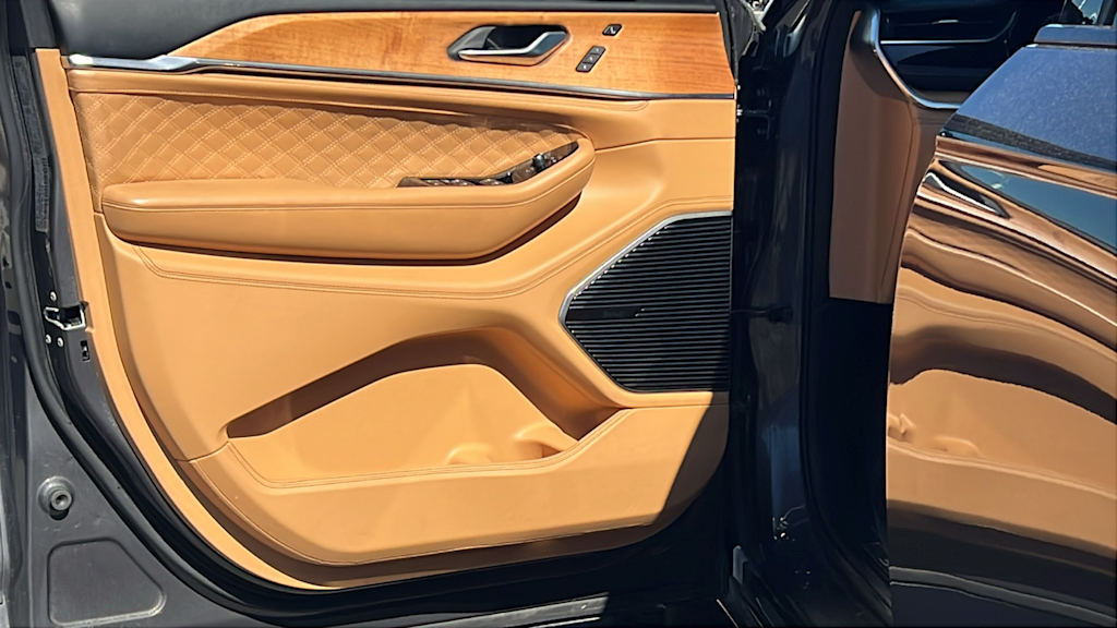 Thumbnail: 2022 Jeep Grand Cherokee - 27