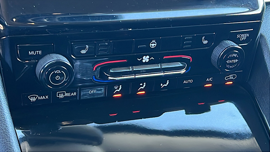 Thumbnail: 2021 Jeep Grand Cherokee L - 23