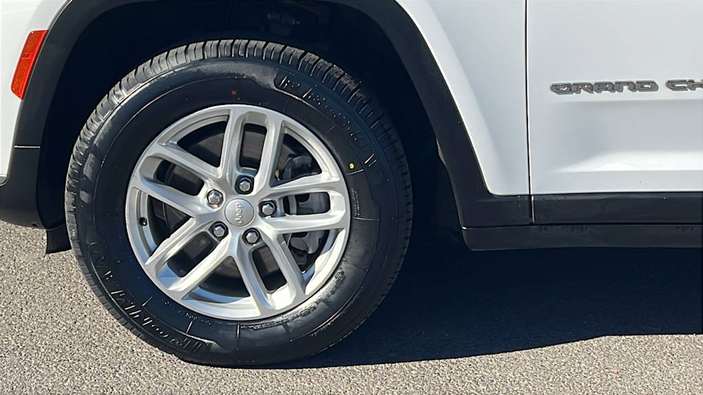 Thumbnail: 2021 Jeep Grand Cherokee L - 8