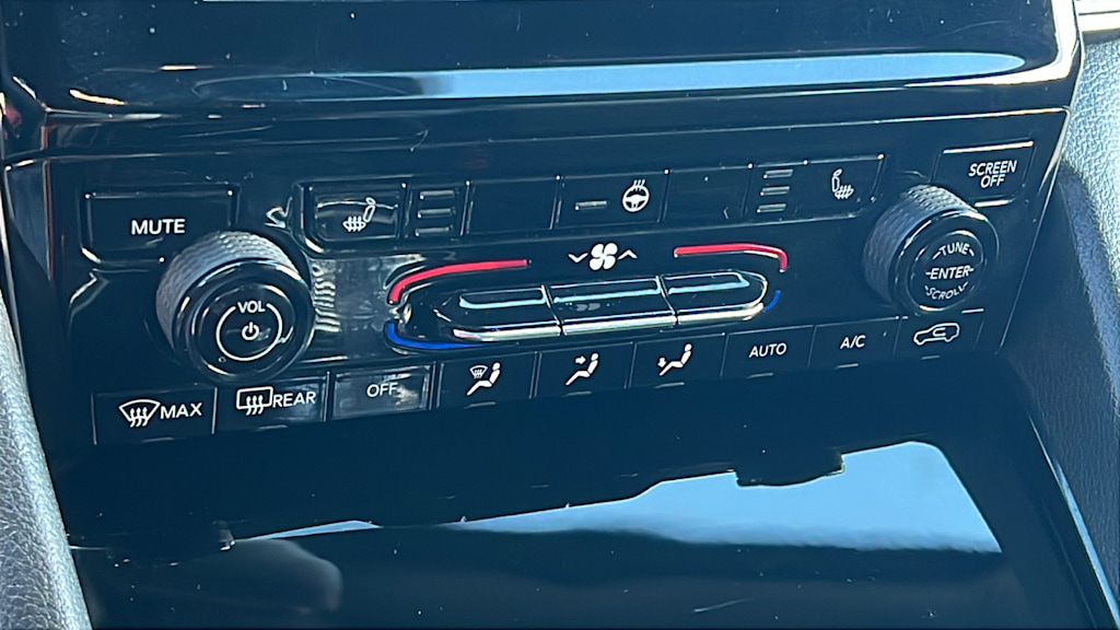 Thumbnail: 2023 Jeep Grand Cherokee L - 21