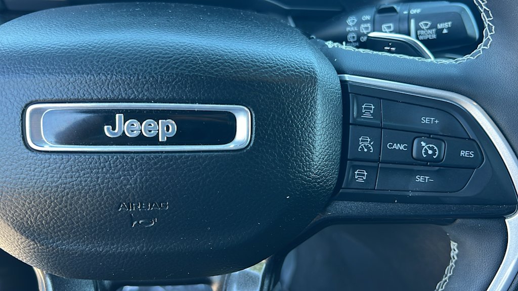 Thumbnail: 2023 Jeep Grand Cherokee L - 26