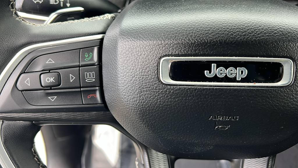Thumbnail: 2023 Jeep Grand Cherokee L - 26