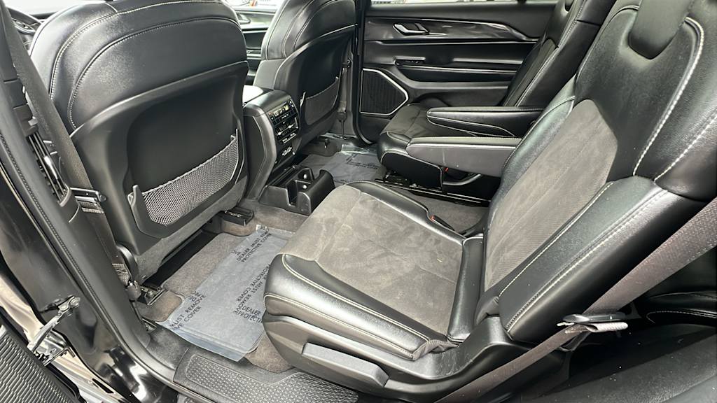 Thumbnail: 2021 Jeep Grand Cherokee L - 12