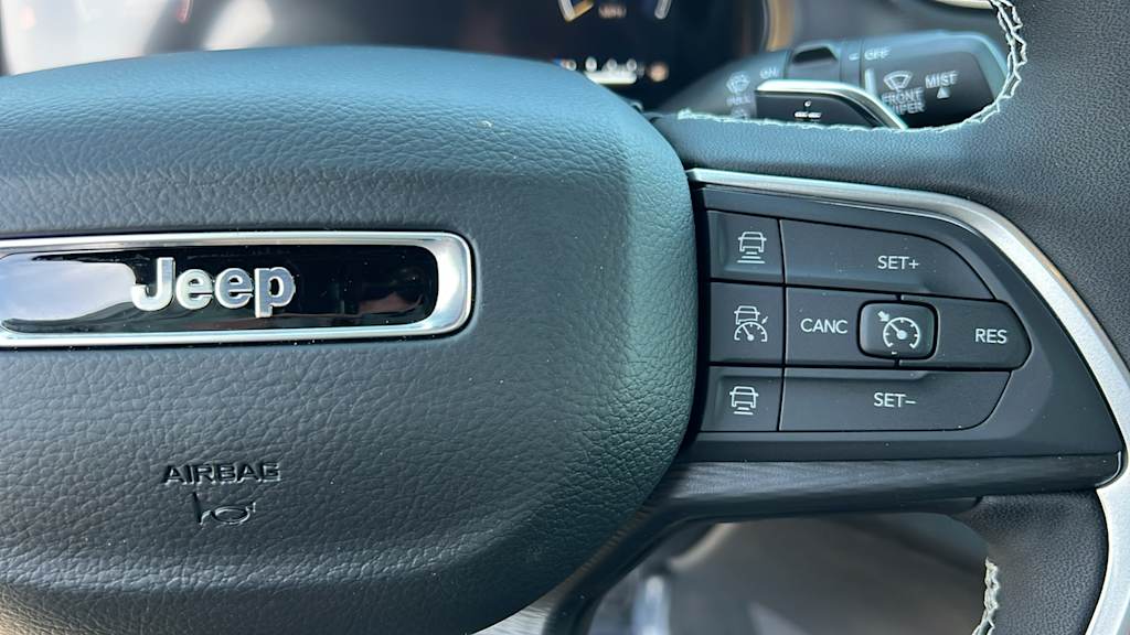 Thumbnail: 2026 Jeep Grand Cherokee L - 27