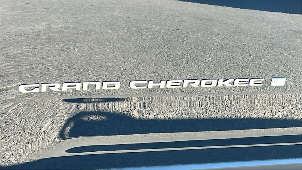 Thumbnail: 2026 Jeep Grand Cherokee L - 18