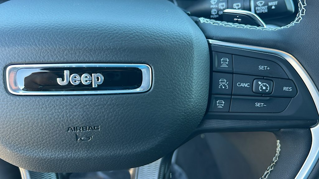 Thumbnail: 2026 Jeep Grand Cherokee L - 26