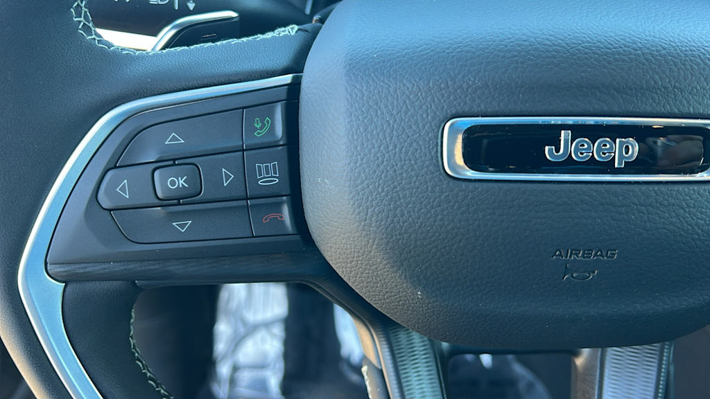 Thumbnail: 2026 Jeep Grand Cherokee L - 25