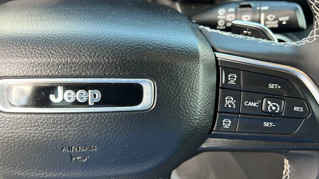 Thumbnail: 2023 Jeep Grand Cherokee L - 27