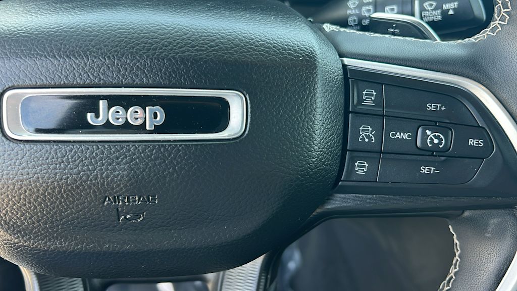 Thumbnail: 2023 Jeep Grand Cherokee L - 27
