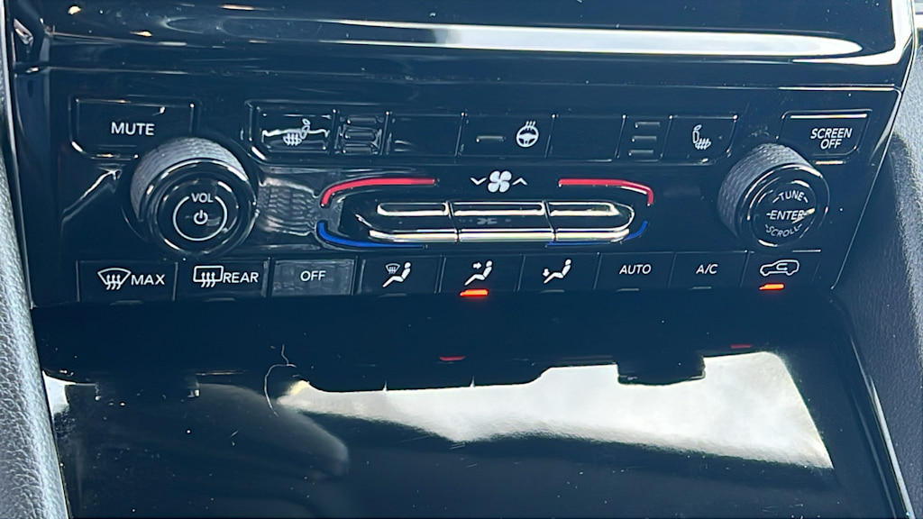 Thumbnail: 2023 Jeep Grand Cherokee L - 23