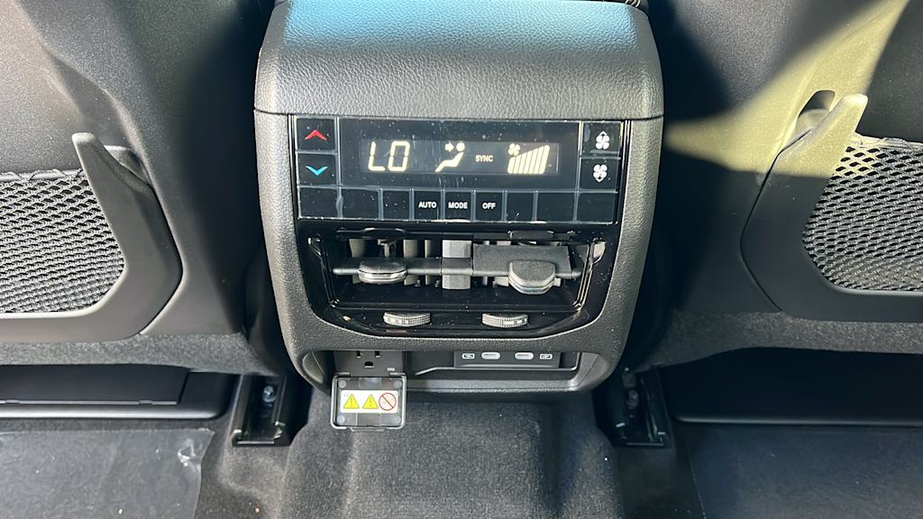 Thumbnail: 2026 Jeep Grand Cherokee L - 29