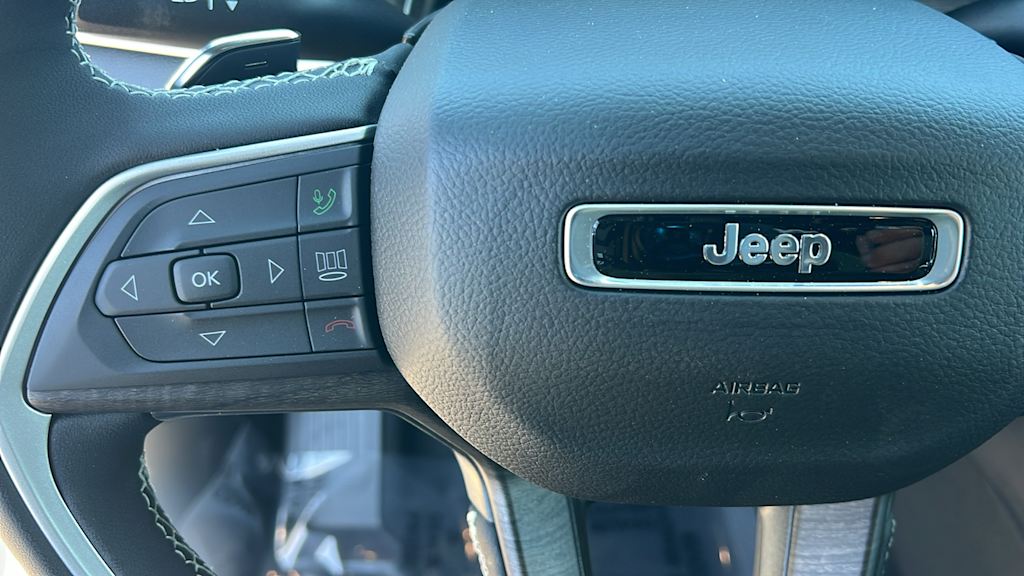 Thumbnail: 2026 Jeep Grand Cherokee L - 24