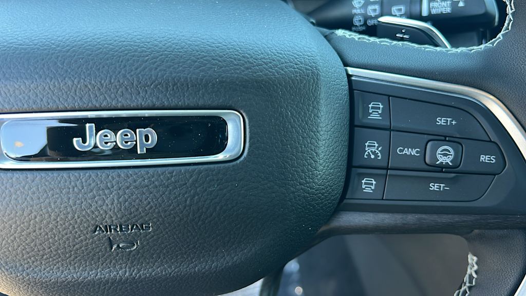 Thumbnail: 2026 Jeep Grand Cherokee L - 25