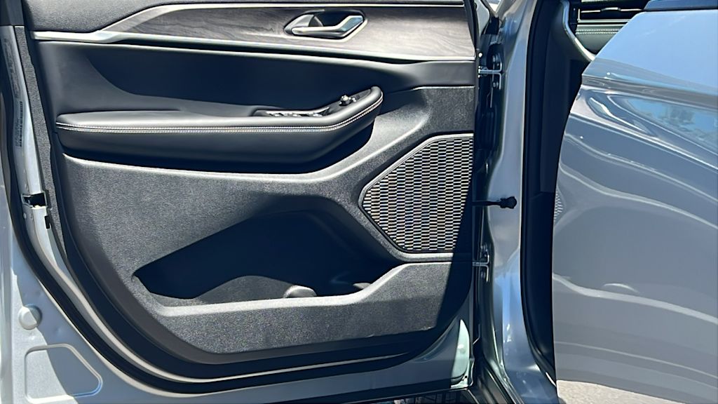 2026 Jeep Grand Cherokee L Laredo - Photo 28
