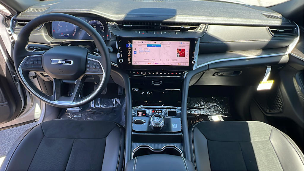2026 Jeep Grand Cherokee L Laredo - Photo 13