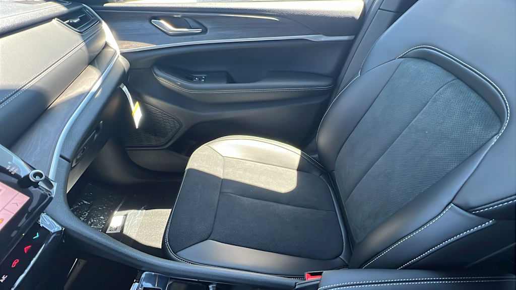 2026 Jeep Grand Cherokee L Laredo - Photo 11