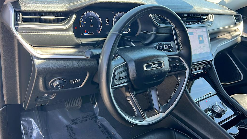 Thumbnail: 2023 Jeep Grand Cherokee L - 2