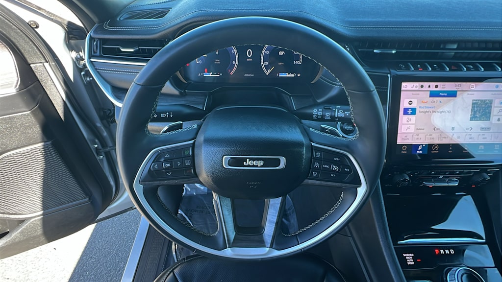 Thumbnail: 2024 Jeep Grand Cherokee L - 9