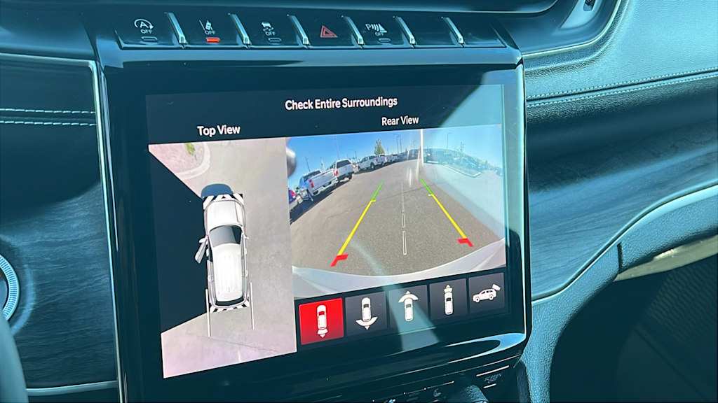 Thumbnail: 2024 Jeep Grand Cherokee L - 23