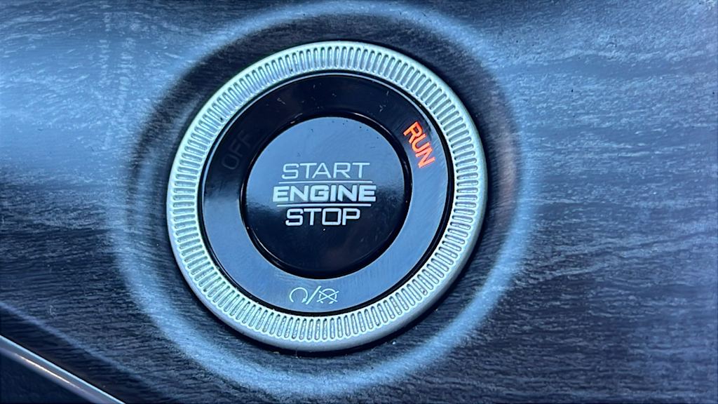 Thumbnail: 2024 Jeep Grand Cherokee L - 24