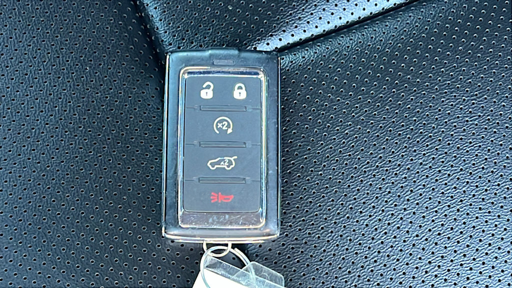 Thumbnail: 2024 Jeep Grand Cherokee L - 17