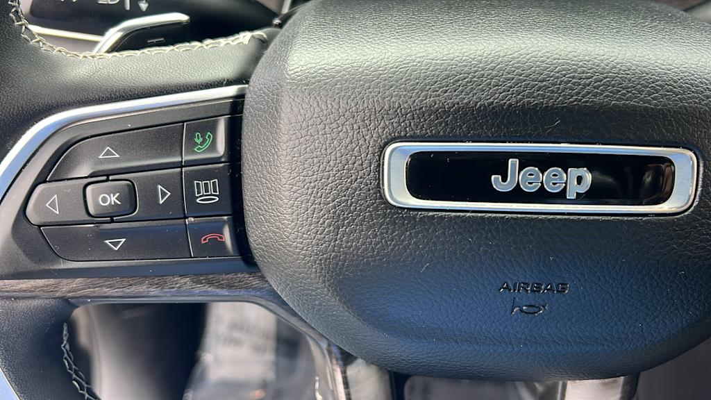 Thumbnail: 2023 Jeep Grand Cherokee L - 25