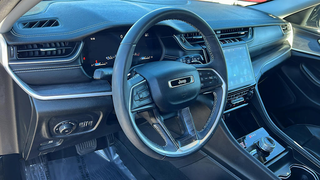 Thumbnail: 2023 Jeep Grand Cherokee L - 2