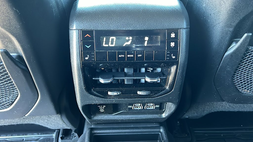Thumbnail: 2023 Jeep Grand Cherokee L - 30