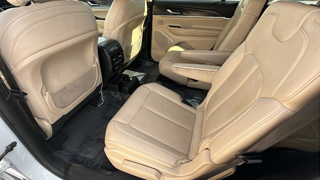 Thumbnail: 2021 Jeep Grand Cherokee L - 12